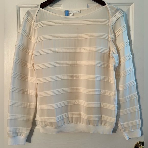 VERONICA BEARD 4 Ivory L/Sleeve Horizontal Pleat 100% Silk Luxury Blouse CLEAN - Picture 1 of 12
